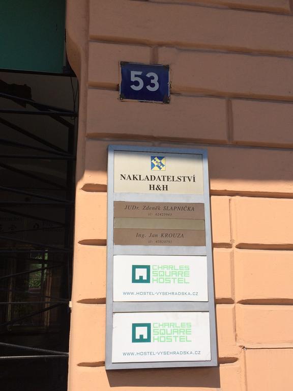 Charles Square Hostel Praga Exterior foto