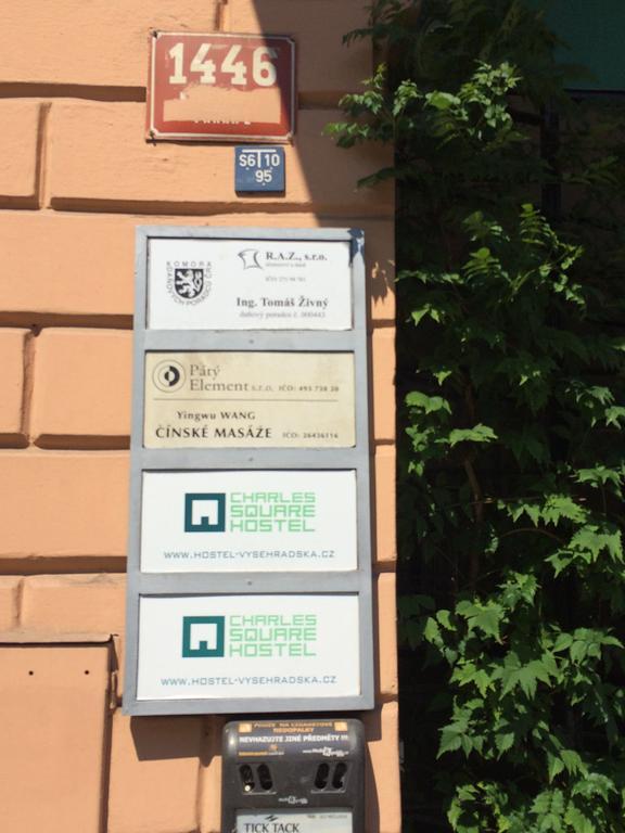 Charles Square Hostel Praga Exterior foto